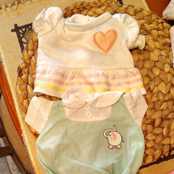 Adorable Vintage Cabbage Patch Outfits with Heart and Elephant Designs - Picture 1 of 1